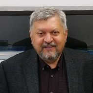 Суринов Александр Евгеньевич